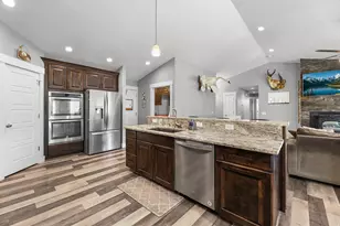 2056 Ridgeline Rd, Stockton, UT 84071 - Photo 14
