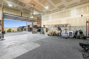 2056 Ridgeline Rd, Stockton, UT 84071 - Photo 32