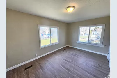3119 S 9000 W, Magna, UT 84044 - Photo 6