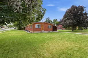 4204 S Adams E, South Ogden, UT 84403 - Photo 38