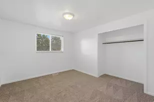 4204 S Adams E, South Ogden, UT 84403 - Photo 12