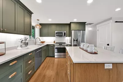 2433 N 770 W, Clinton, UT 84015 - Photo 16