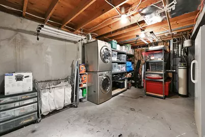 2433 N 770 W, Clinton, UT 84015 - Photo 32