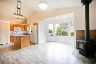 151 E 2600 S, Clearfield, UT 84015 - Photo 8