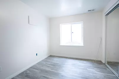 151 E 2600 S, Clearfield, UT 84015 - Photo 26