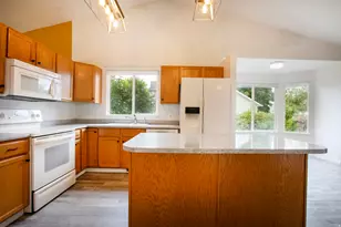 151 E 2600 S, Clearfield, UT 84015 - Photo 6