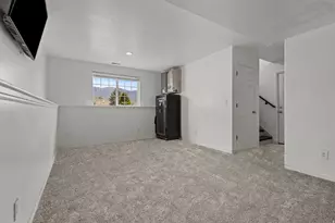 1873 N 25 E, Layton, UT 84041 - Photo 34