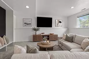 1873 N 25 E, Layton, UT 84041 - Photo 32