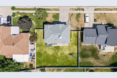 1873 N 25 E, Layton, UT 84041 - Photo 50