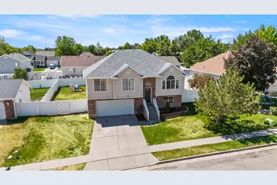 1873 N 25 E, Layton, UT 84041 - Photo 4