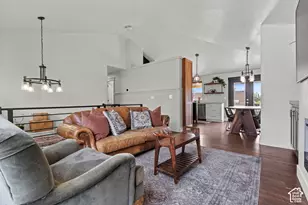 1873 N 25 E, Layton, UT 84041 - Photo 10