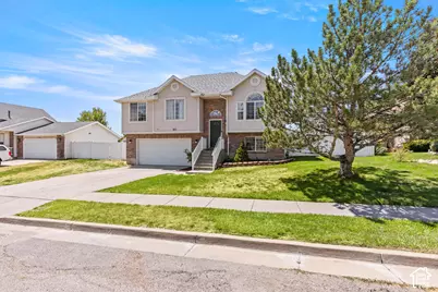 1873 N 25 E, Layton, UT 84041 - Photo 40