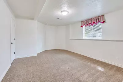 373 E Alexander Dr, Elk Ridge, UT 84651 - Photo 44