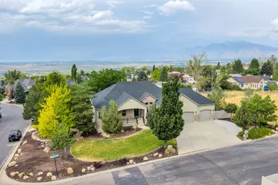 373 E Alexander Dr, Elk Ridge, UT 84651 - Photo 8