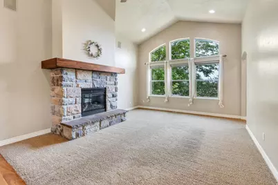 373 E Alexander Dr, Elk Ridge, UT 84651 - Photo 24
