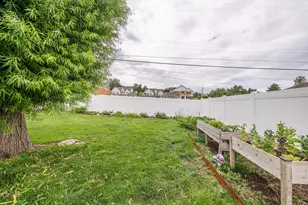 831 W 3900 S, Bountiful, UT 84010 - Photo 20