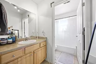 422 N Hodges Ln, Salt Lake City, UT 84116 - Photo 12