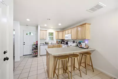 422 N Hodges Ln, Salt Lake City, UT 84116 - Photo 6
