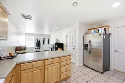 422 N Hodges Ln, Salt Lake City, UT 84116 - Photo 8