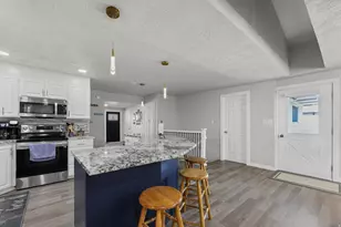 251 W Colorado Dr S, Midvale, UT 84047 - Photo 4