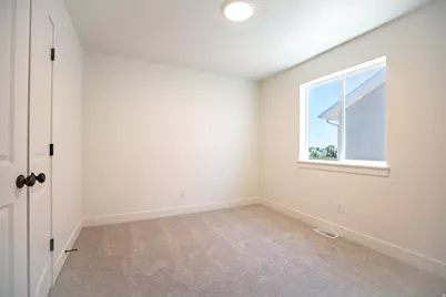 571 W 1775 N, Harrisville, UT 84404 - Photo 10