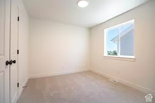 571 W 1775 N, Harrisville, UT 84404 - Photo 10