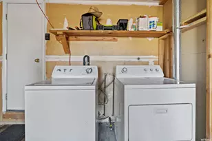 1119 W 4300 S, Taylorsville, UT 84123 - Photo 14