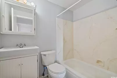 1119 W 4300 S #33C, Taylorsville, UT 84123 - Photo 12