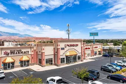 568 W Telegraph St #4, Washington, UT 84780 - Photo 8