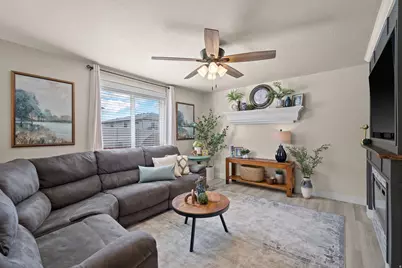 384 S Granite Cir, Santaquin, UT 84655 - Photo 8