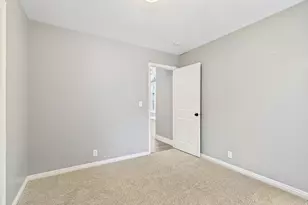 316 E Pavilion Circle, Saratoga Springs, UT 84045 - Photo 16