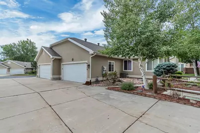 316 E Pavilion Cir, Saratoga Springs, UT 84045 - Photo 2