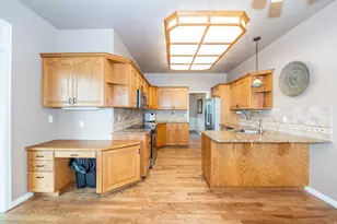 869 E 3350 N, North Ogden, UT 84414 - Photo 22