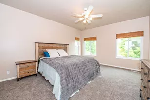 869 E 3350 N, North Ogden, UT 84414 - Photo 24