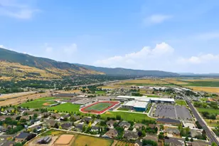 552 W Miller Way, Farmington, UT 84025 - Photo 76