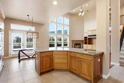 552 W Miller Way, Farmington, UT 84025 - Photo 16