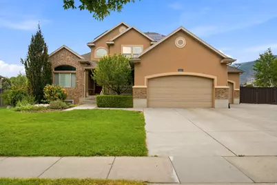 552 W Miller Way, Farmington, UT 84025 - Photo 1