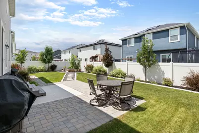 4579 E Golden Autumn Vw, Eagle Mountain, UT 84005 - Photo 28