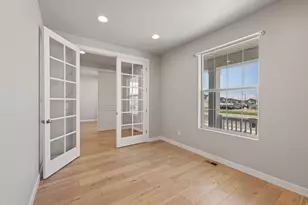 3233 W 2500 N, Clinton, UT 84015 - Photo 10