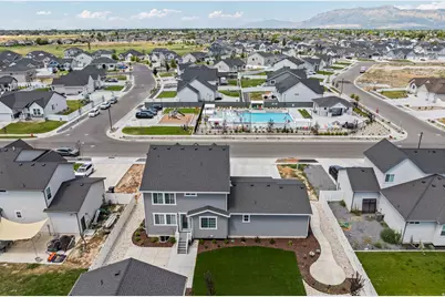 3233 W 2500 N, Clinton, UT 84015 - Photo 48
