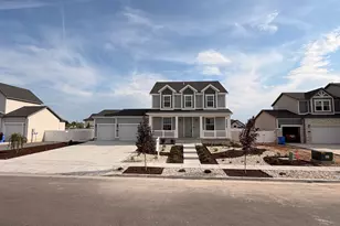 3233 W 2500 N, Clinton, UT 84015 - Photo 2