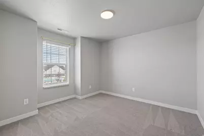3233 W 2500 N, Clinton, UT 84015 - Photo 26