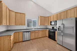 4724 W Homeland Dr, Herriman, UT 84096 - Photo 12