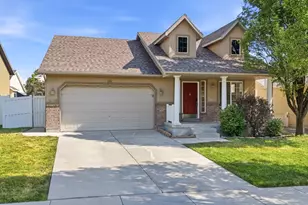 4724 W Homeland Dr, Herriman, UT 84096 - Photo 2