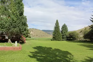 202 N 1050 E, Fremont, UT 84747 - Photo 2