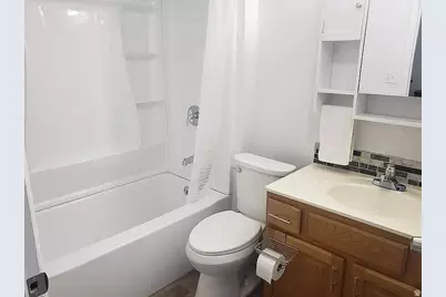85 E 300 N, Ferron, UT 84523 - Photo 32