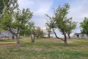 85 E 300 N, Ferron, UT 84523 - Photo 36