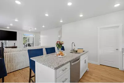460 E Depot St #113, Clearfield, UT 84015 - Photo 4