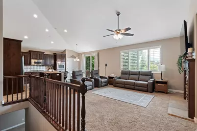 11173 S Village Grove Ln, South Jordan, UT 84095 - Photo 4
