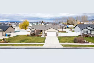 517 W 260 N, Smithfield, UT 84335 - Photo 38